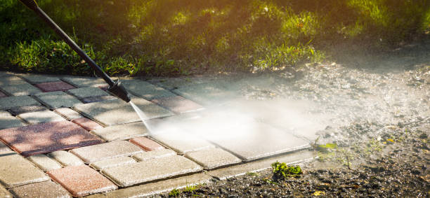 Best Pool Deck Cleaning  in Rogers, AR